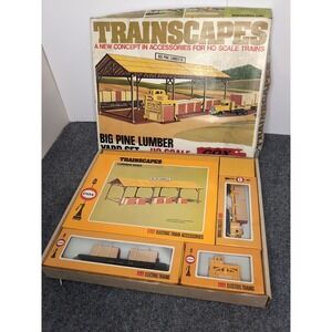 VINTAGE HO SCALE COX TRAINSCAPES Big Pine Lumber Yard Set NOS